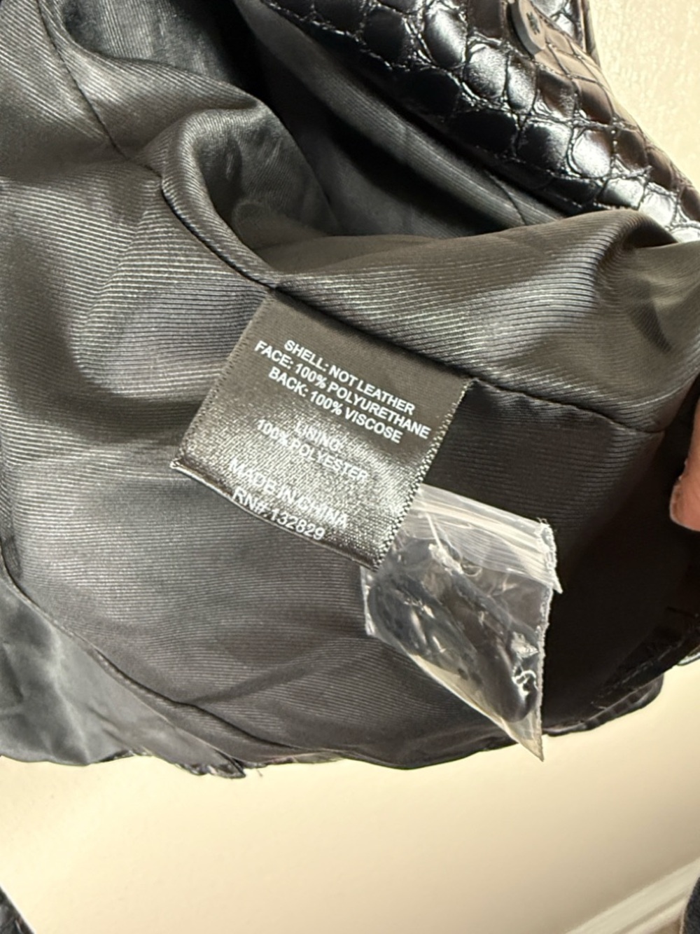 L'Academie By Marianna Alisson Jacket in Black - Picture 6 of 7